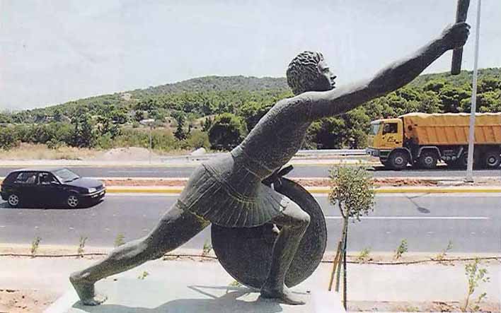 Statue of Pheidippides along the Marathon Road