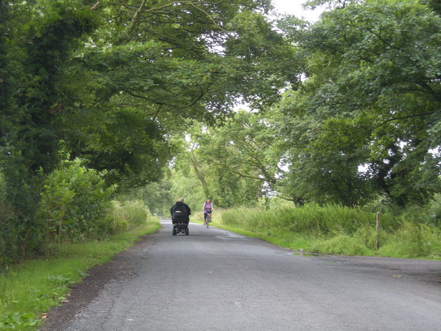 File:Two modes of transport on a Lancashire Lane - geograph.org.uk - 1397119.jpg