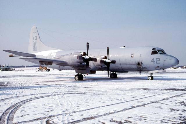 File:VP-4 SNOW (4832428520).jpg