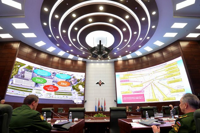 File:Национальный центр управления обороной Российской Федерации (зал управления и взаимодействия) 2.jpeg