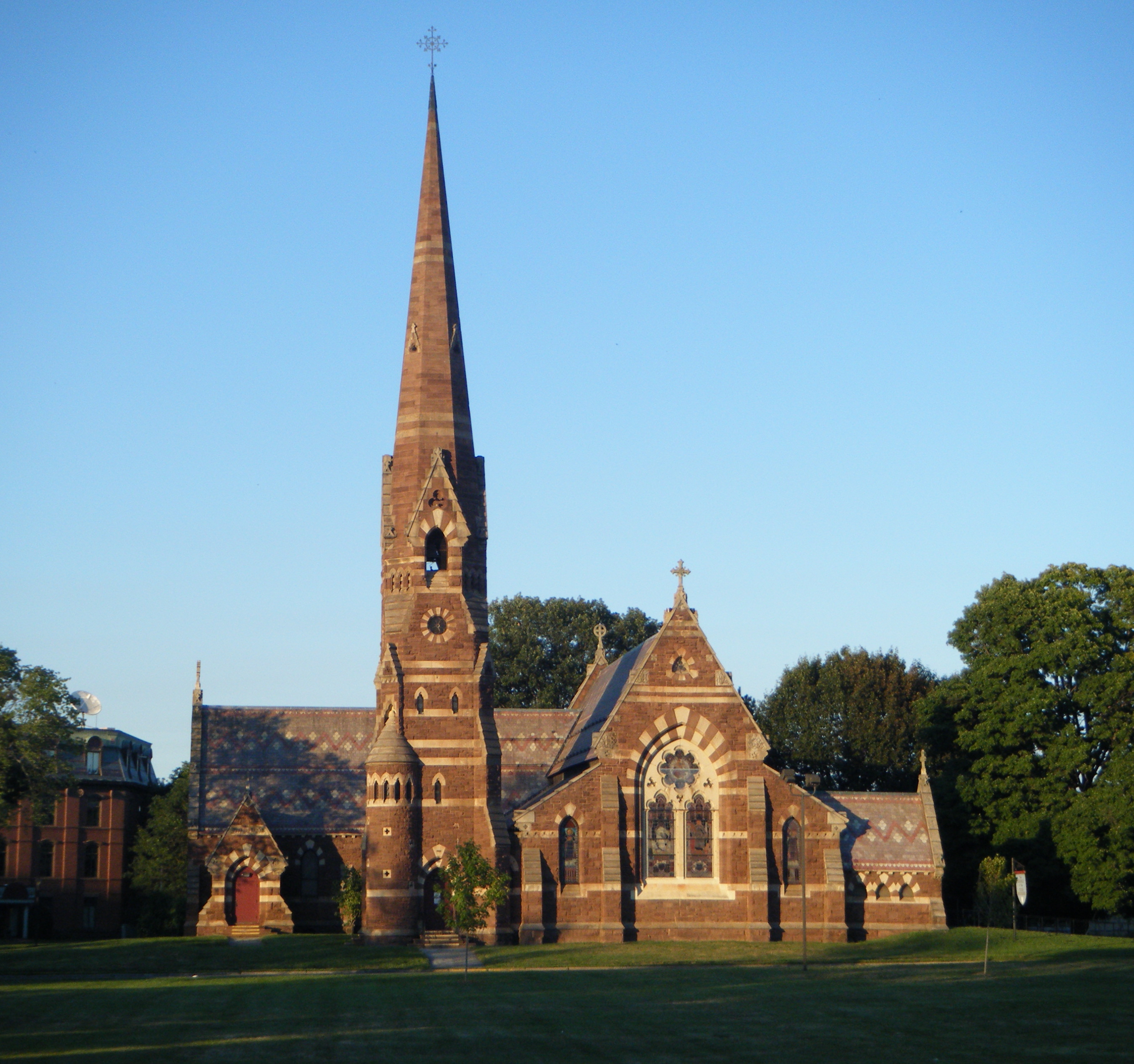 File:Church of the Good Shepherd Hartford CT.JPG - Wikimedia Commons