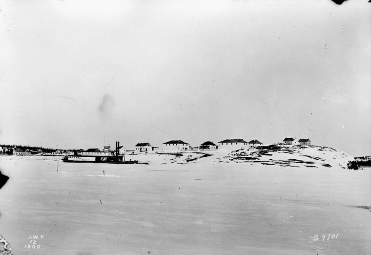 File:Fort Chipewyan 1900.jpg