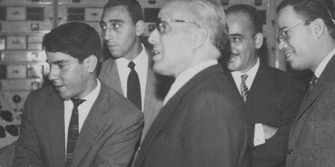 File:Habib Bourguiba et SLIm mahfoudh.jpg