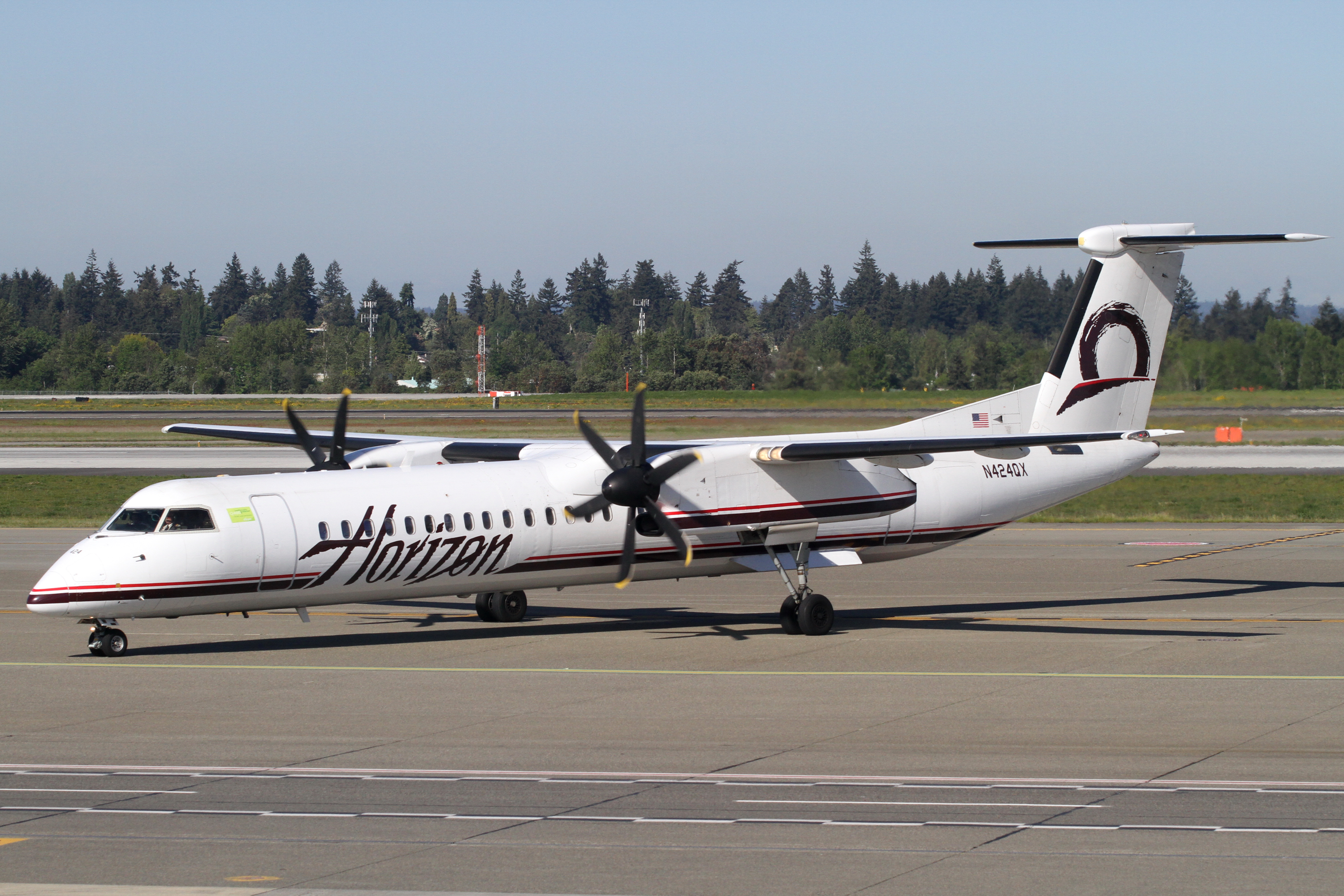 Dehavilland dash 8 q400 фото