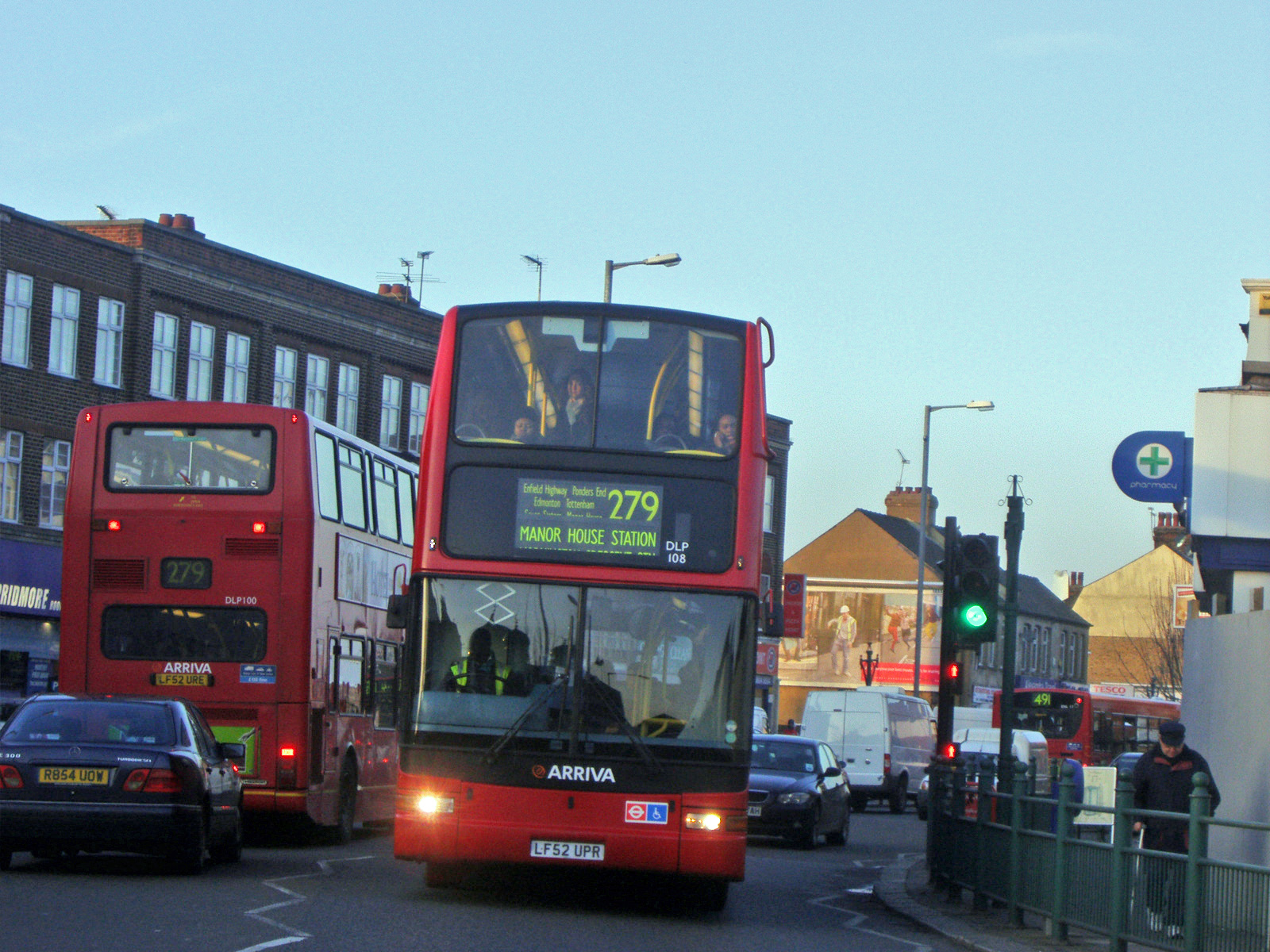 File London Buses Route 279 Enfield Jpg Wikimedia Commons