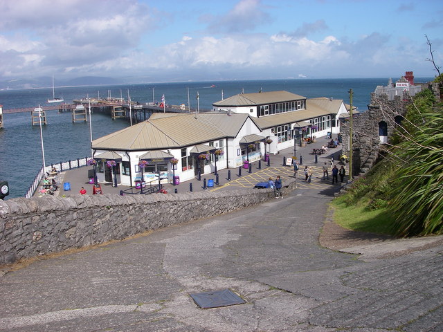 File:Mumbles Pier - geograph.org.uk - 865192.jpg