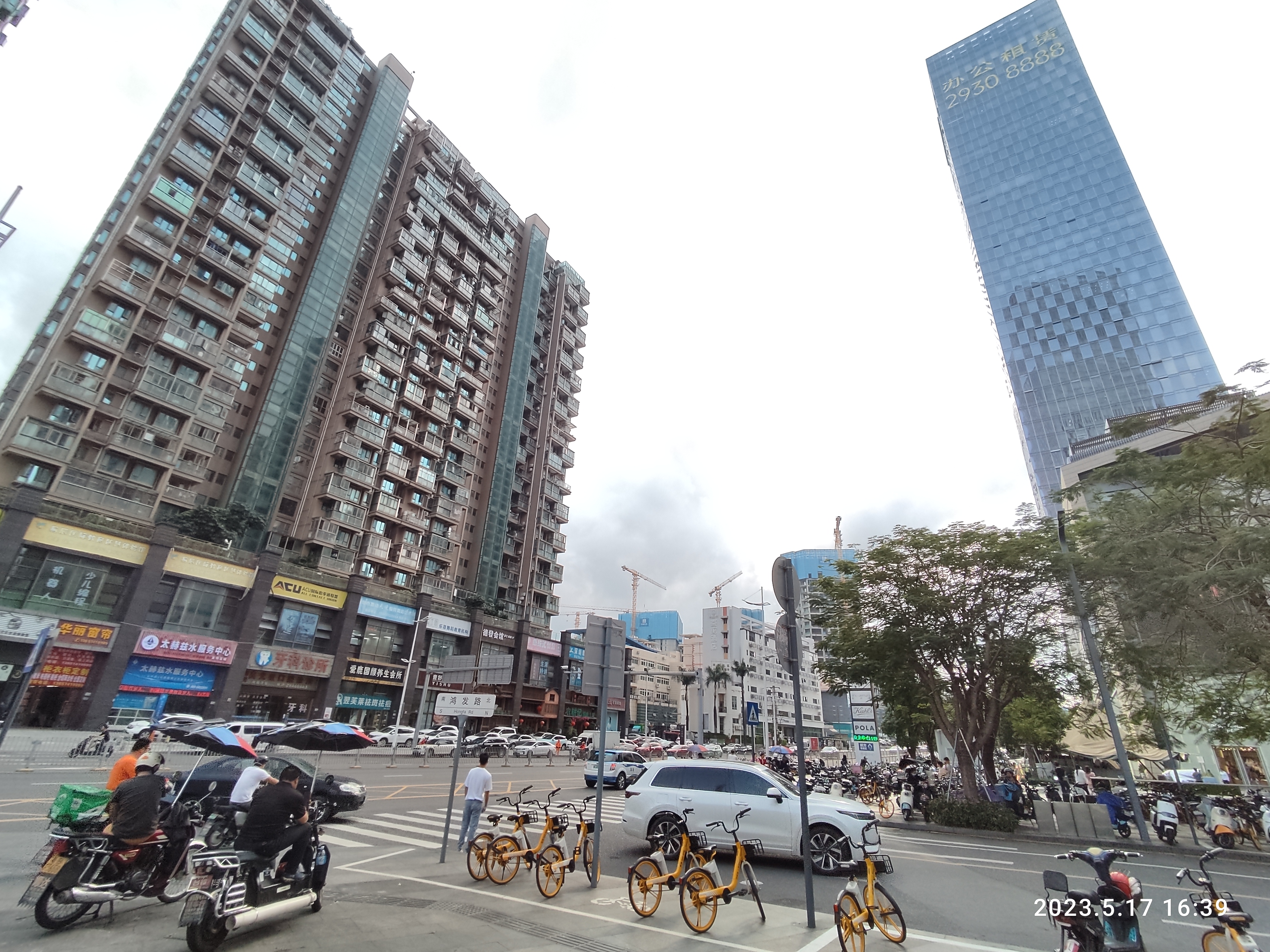 File:SZ 深圳 Shenzhen 龍華區 Longhua buildings n 壹方天地 Uniwalk 