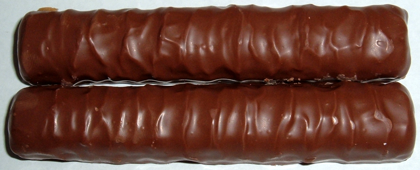 https://upload.wikimedia.org/wikipedia/commons/8/8b/Twix.jpg