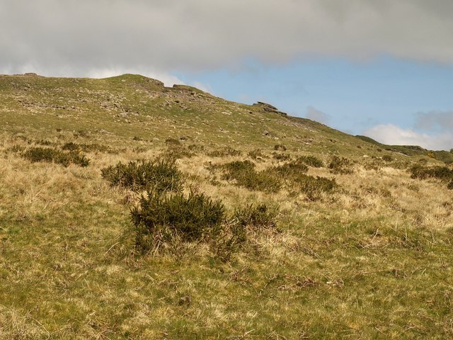 File:Western Beacon - geograph.org.uk - 1273730.jpg