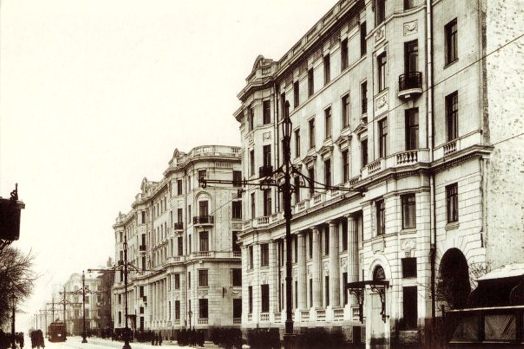 Файл:Benois House SPb 1916.jpg — Википедия