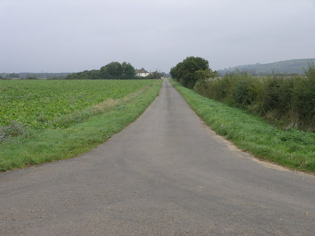 File:Bridleway Road - geograph.org.uk - 258697.jpg