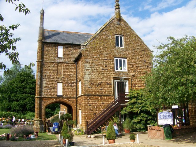 File:Caley Mill - home of Norfolk Lavender, Heacham, Norfolk - geograph.org.uk - 1731715.jpg