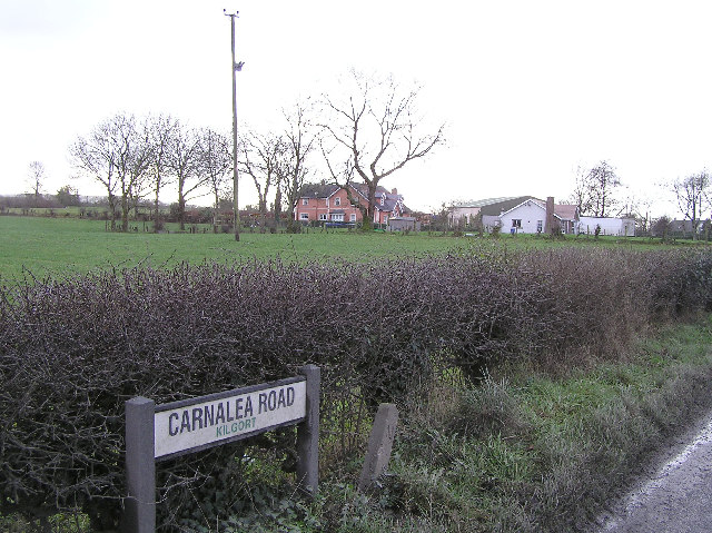 File:Carnalea Road, Fintona - geograph.org.uk - 92417.jpg