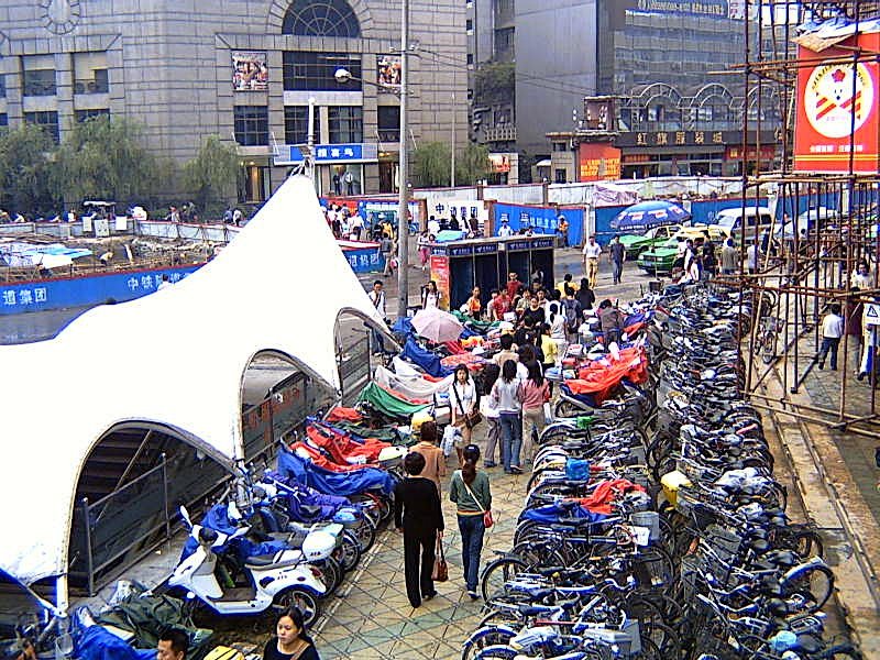 File:Chengdu-calles-w04.jpg