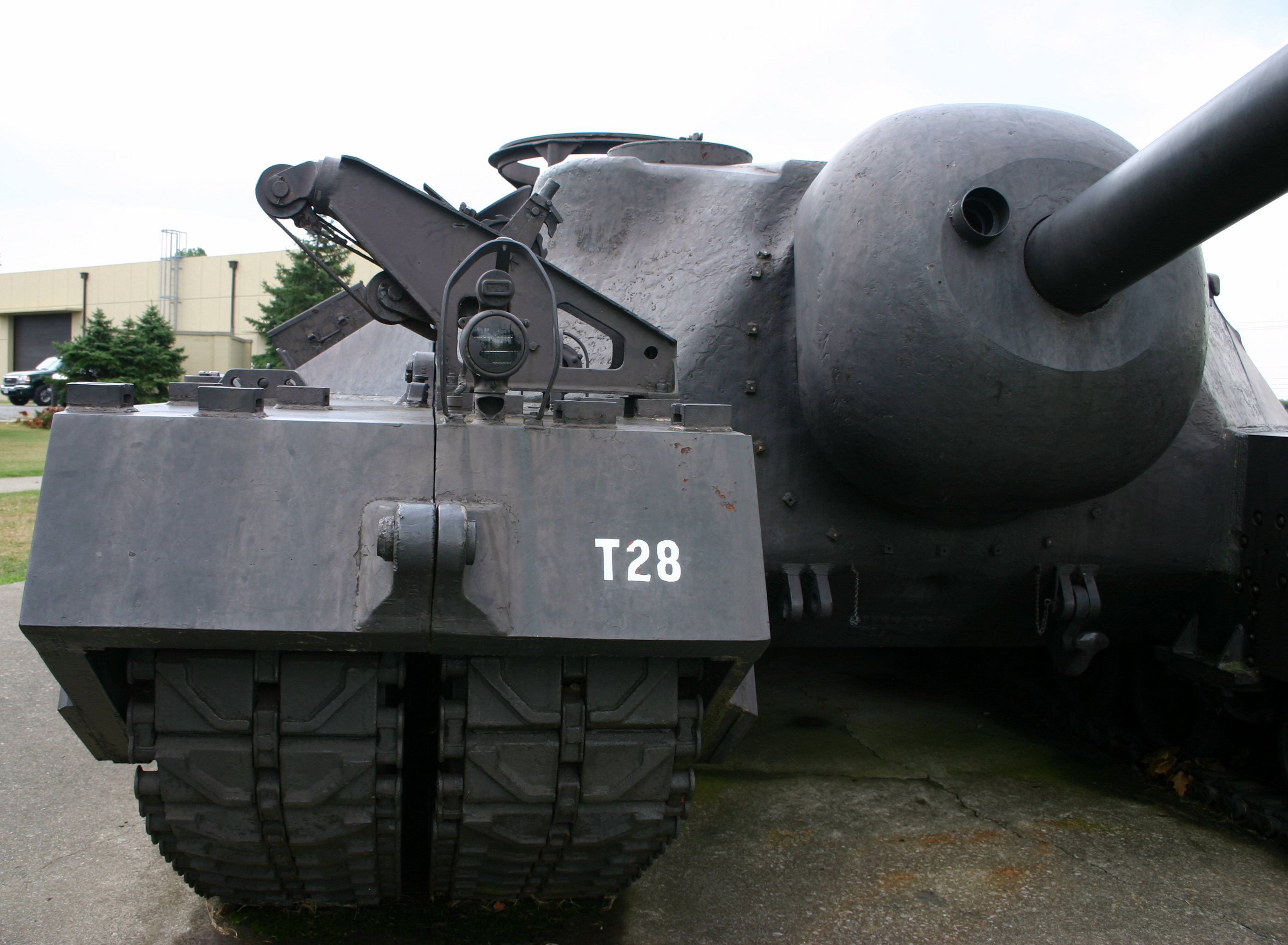File:Closeup T28 Super Heavy Tank.jpg - Wikipedia