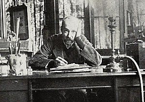 File:Max Elskamp during work.jpg