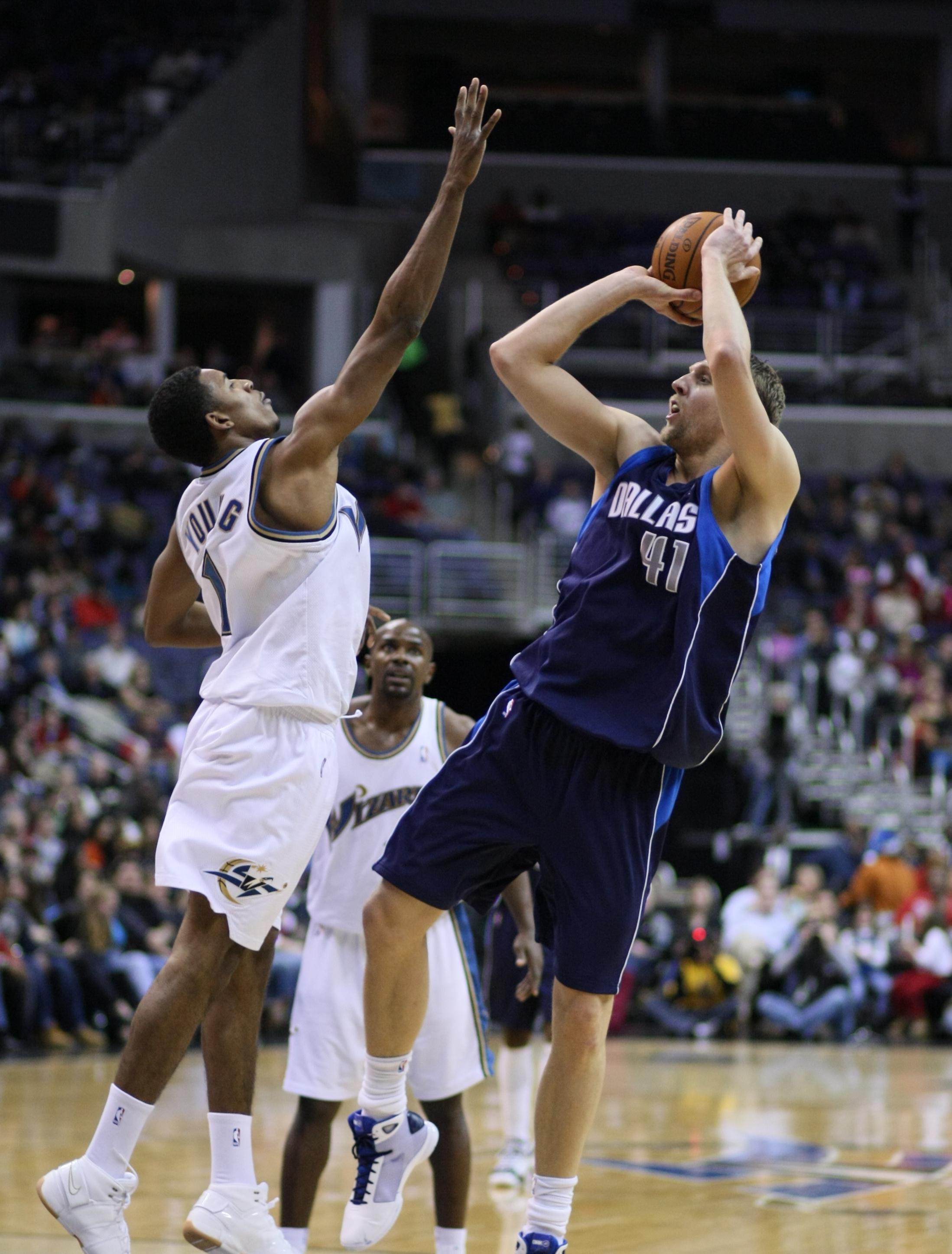 dirk nowitzki shooting