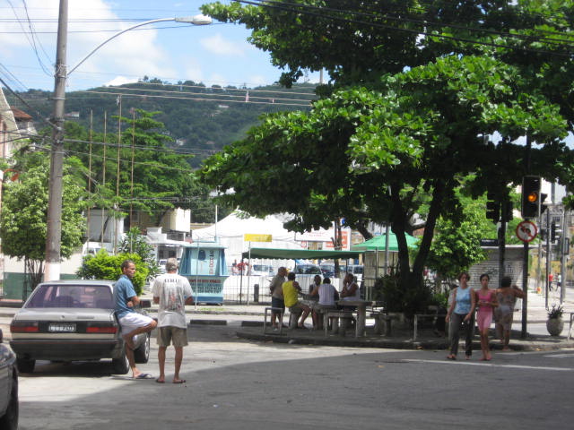 File:Rua Agostinho Menezes.JPG