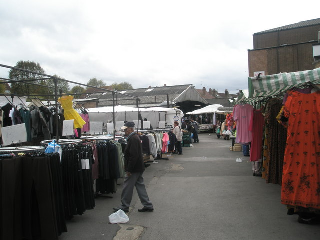 File:Saturday afternoon in Southall Market (2) - geograph.org.uk - 1528932.jpg