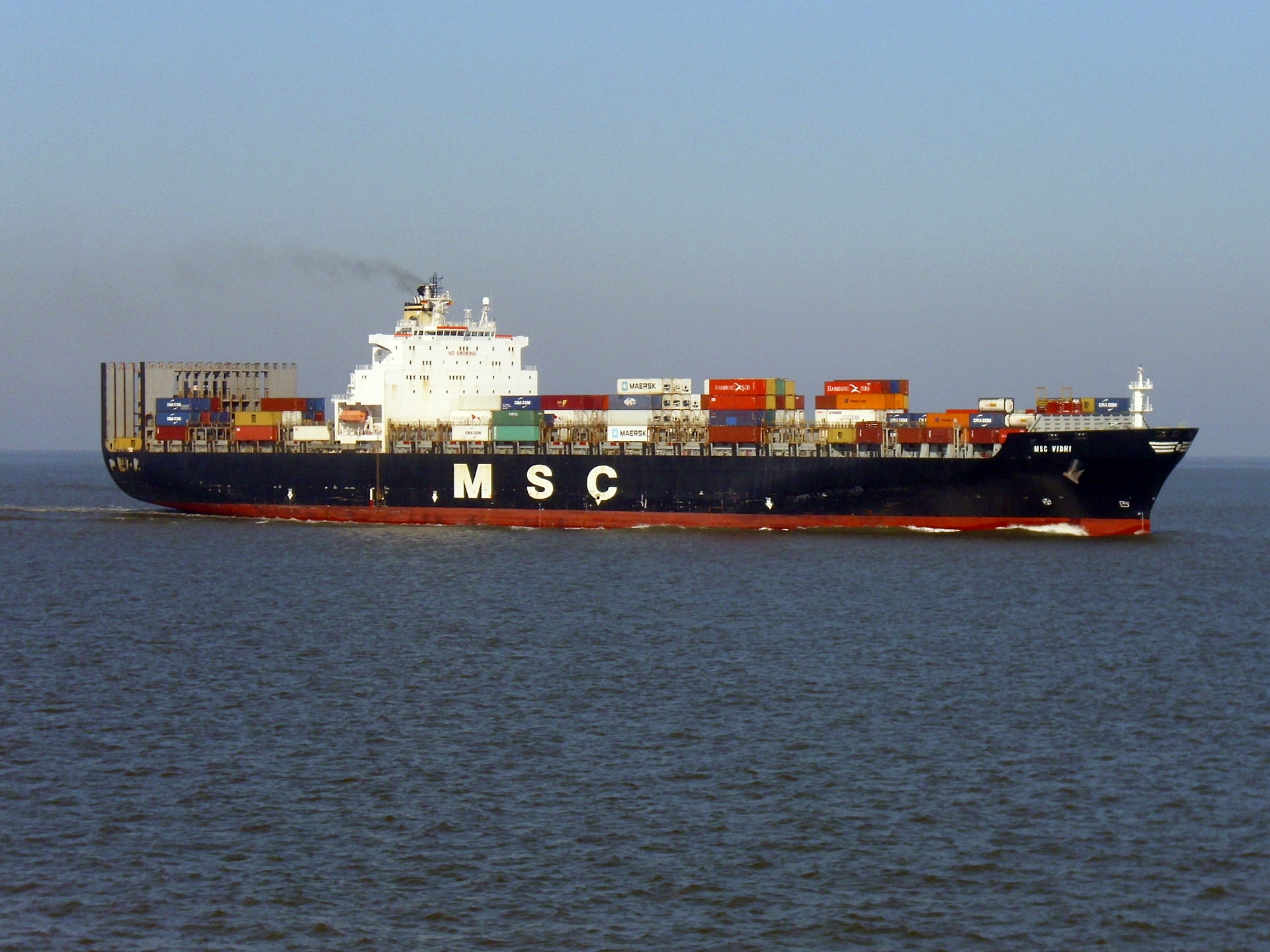 Судно msc eleonora