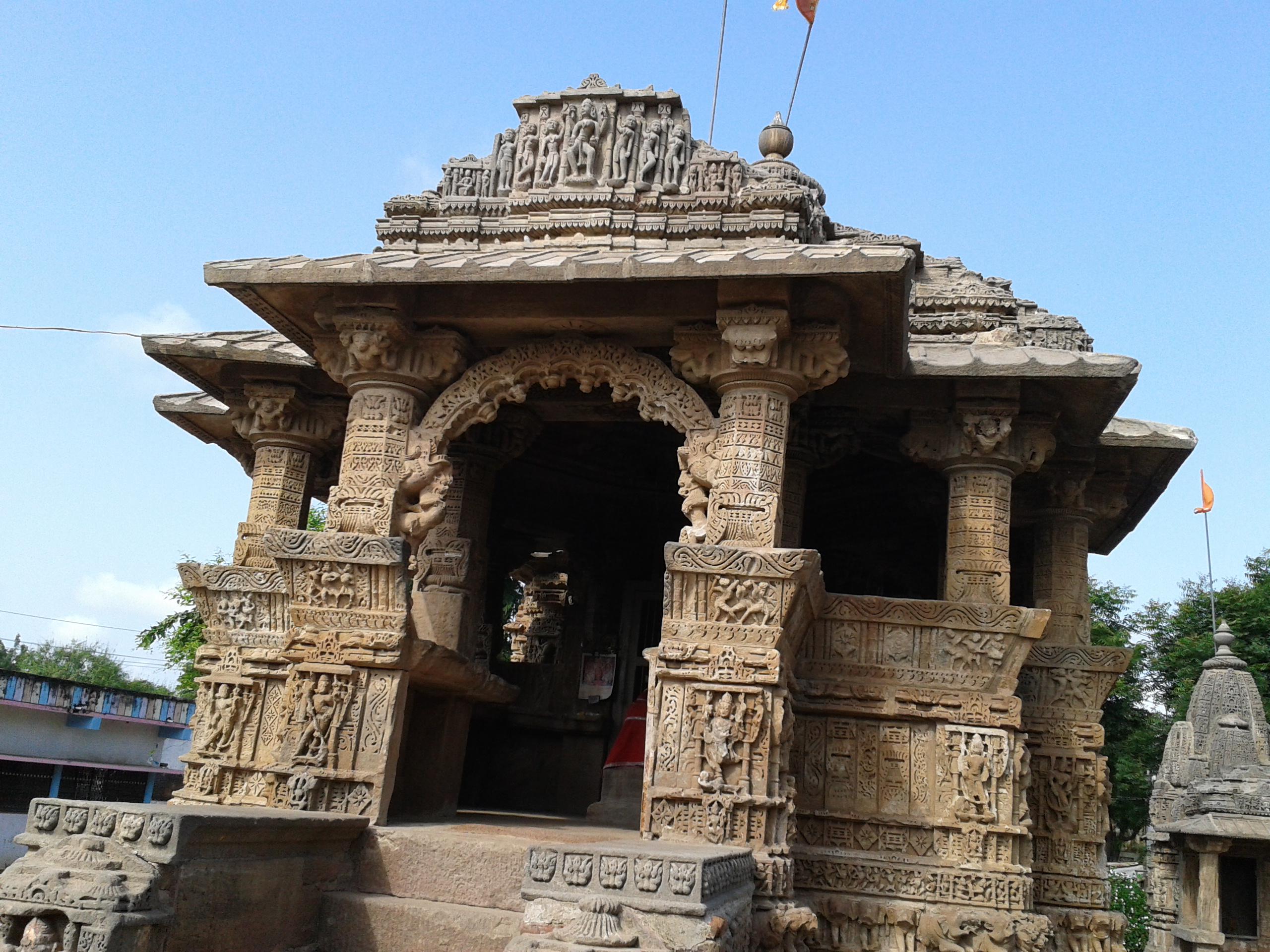 File:Shiv Temple, Asoda, Mehsana district, Gujarat.jpg - Wikimedia Commons