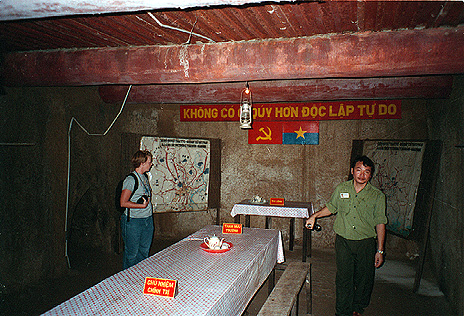 File:VietnamCuChiTunnelsCommand.jpg