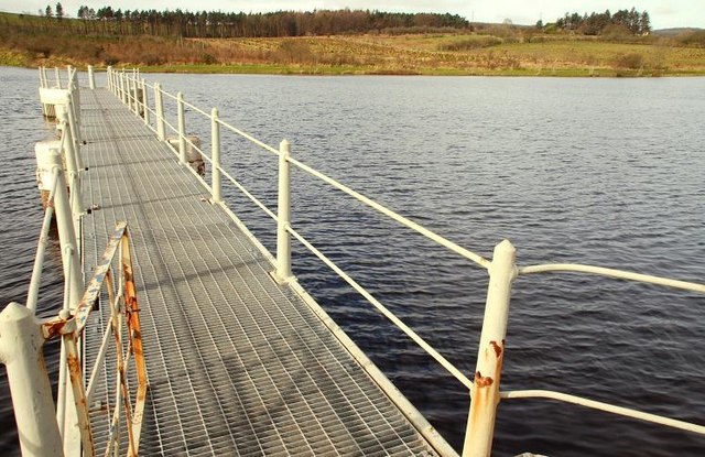 File:Woodburn reservoirs (near Carrickfergus 2) - geograph.org.uk - 724627.jpg