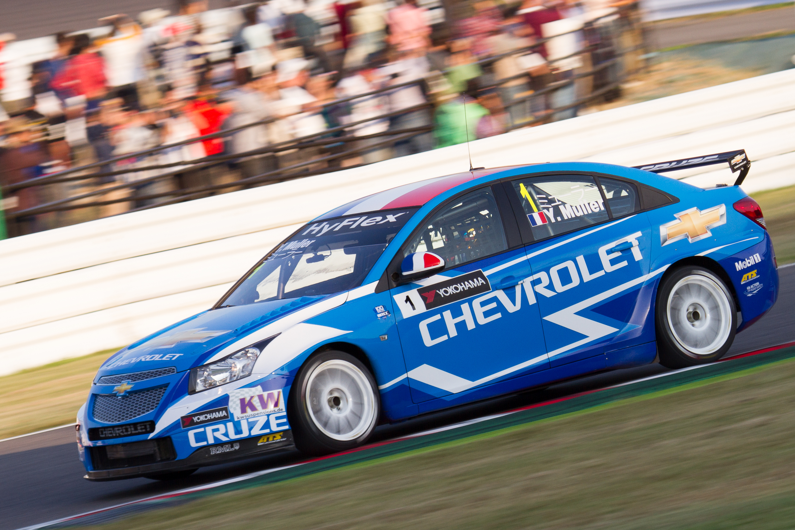 Yvan_Muller_2012_WTCC_Race_of_Japan_%28Q