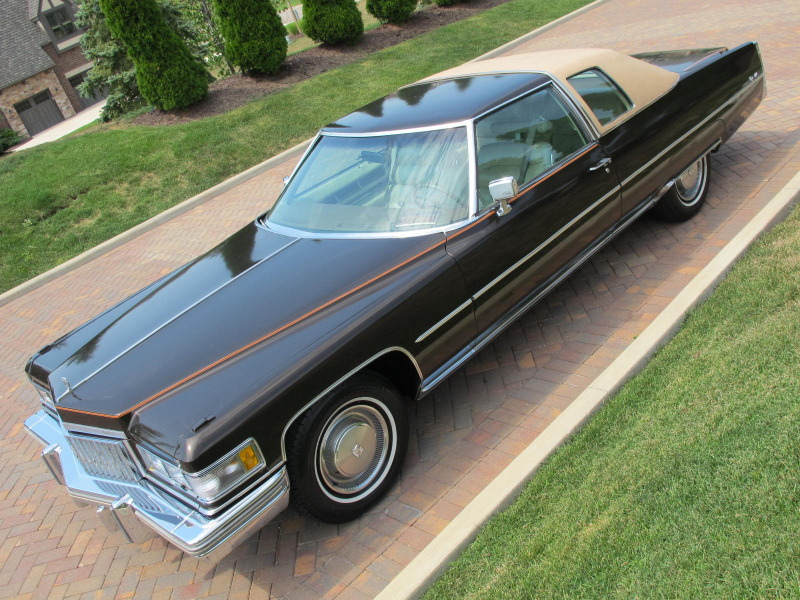 Cadillac Coupe 1975