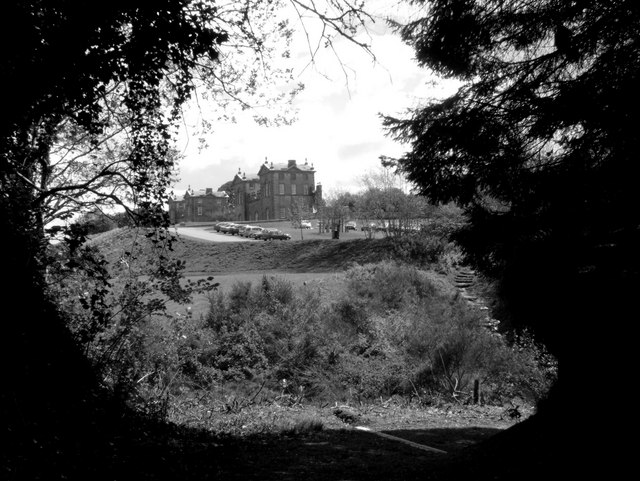 File:Chatelherault Country Park - geograph.org.uk - 557730.jpg