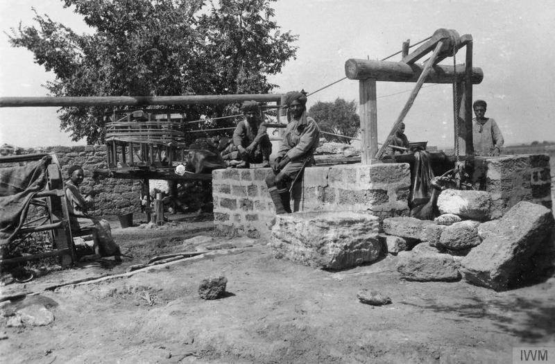 File:Indian troops at a Persian well in Baku, Azerbaijan, 1917.jpg