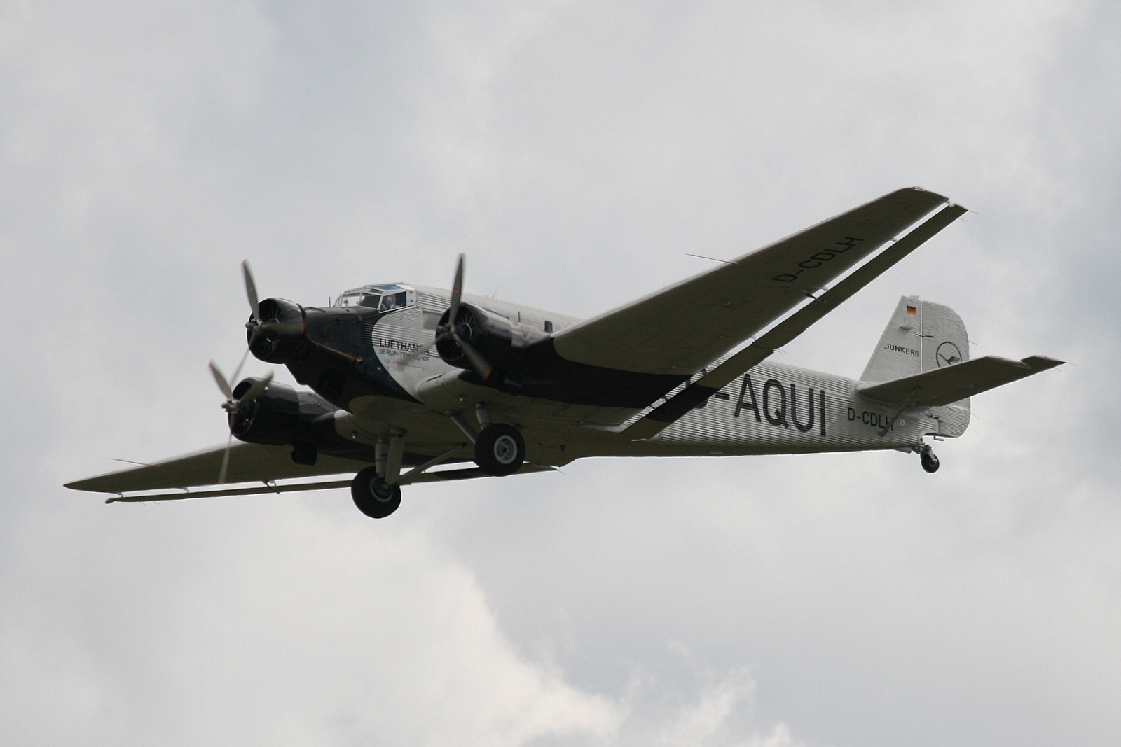 Ju 52 фото