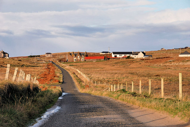 File:Looking In - geograph.org.uk - 1278515.jpg