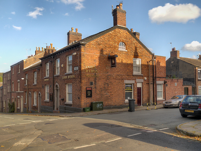 File:Lord Byron public house, Macclesfield.jpg