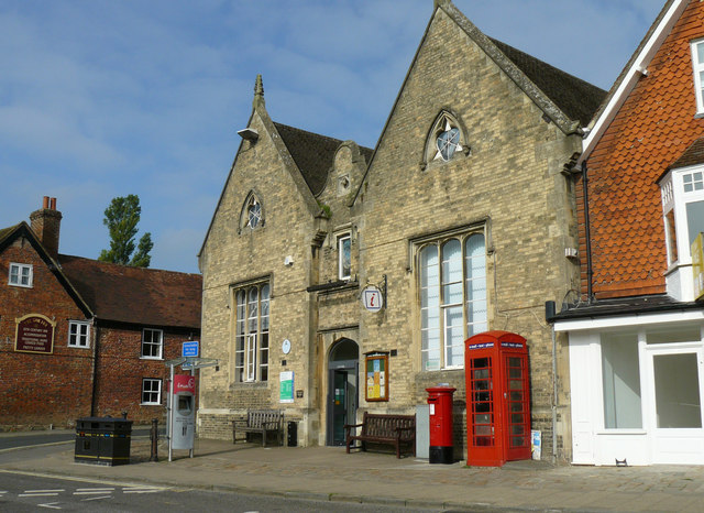 File:Marlborough - Library - geograph.org.uk - 944943.jpg