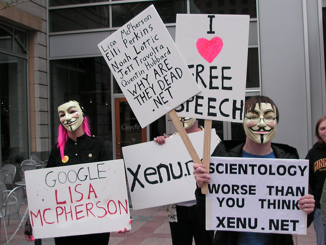 File:May 9 2009 Minneapolis protest against the organization of scientology 01.jpg