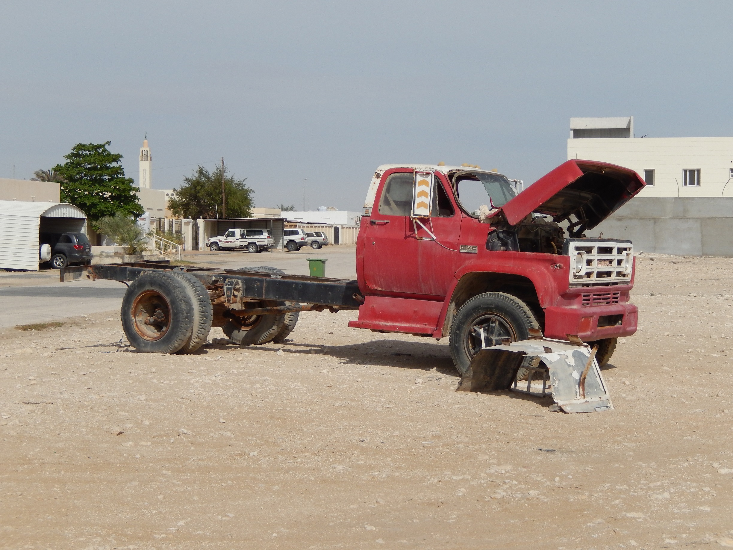 Qatar, Al Jumailiyah (2), GMC 6000 truck.JPG. 