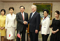 Schieffer and members of the New Komeito.jpg