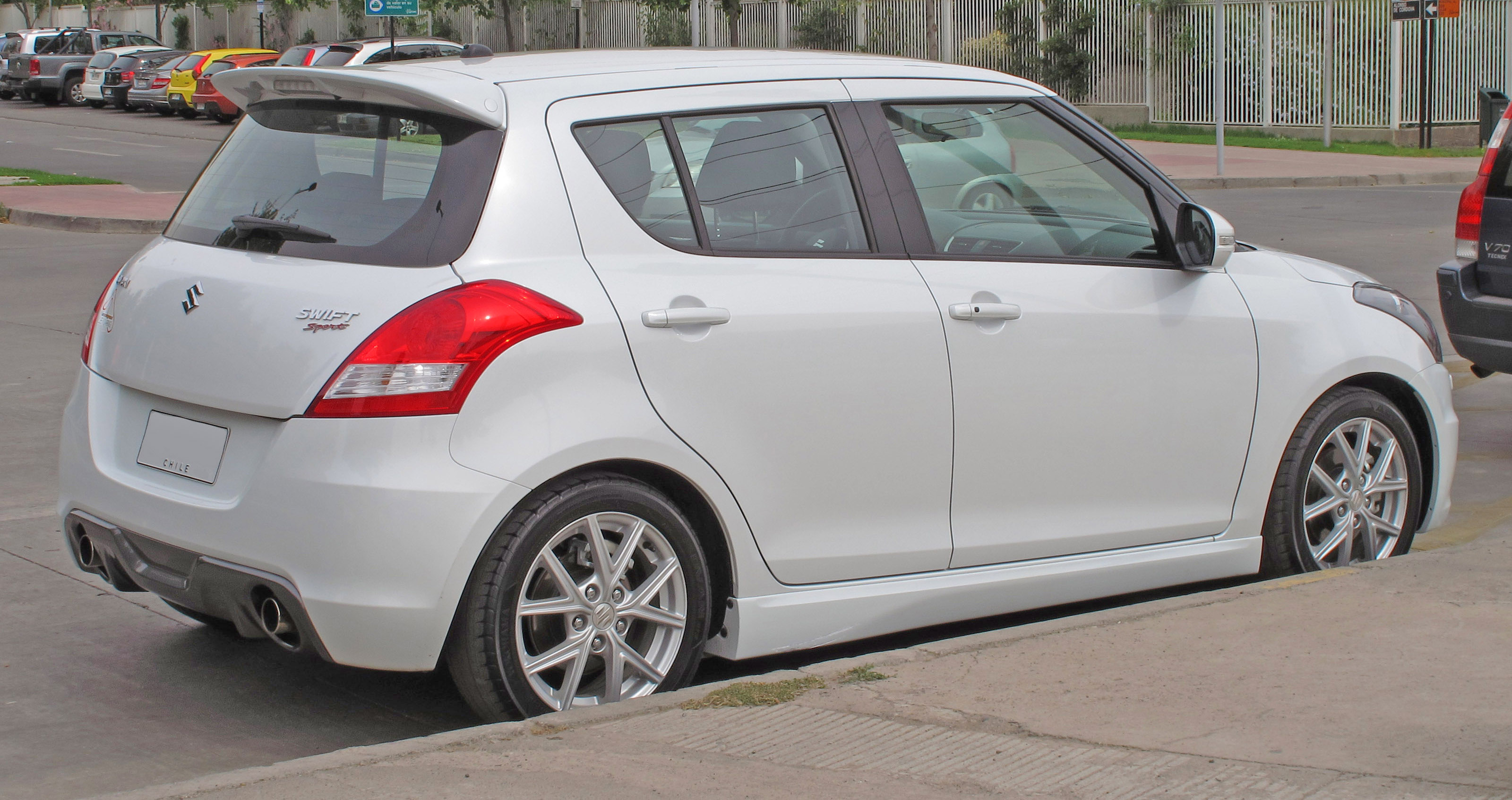 File:Suzuki Swift 1.6 Sport 2014 (rear).jpg - Wikipedia