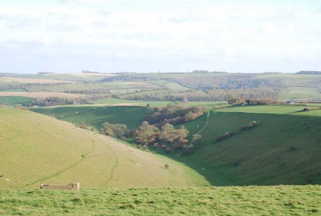 File:Top of bottom by Middle Down - geograph.org.uk - 382297.jpg