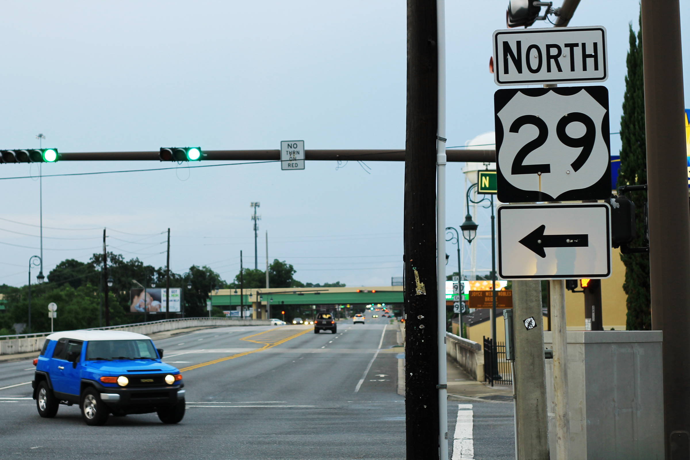 5 29 n. North sign.