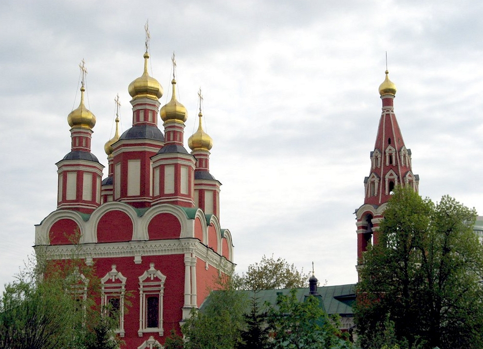 Церковь Архангела Михаила в Тропарёве4.jpg