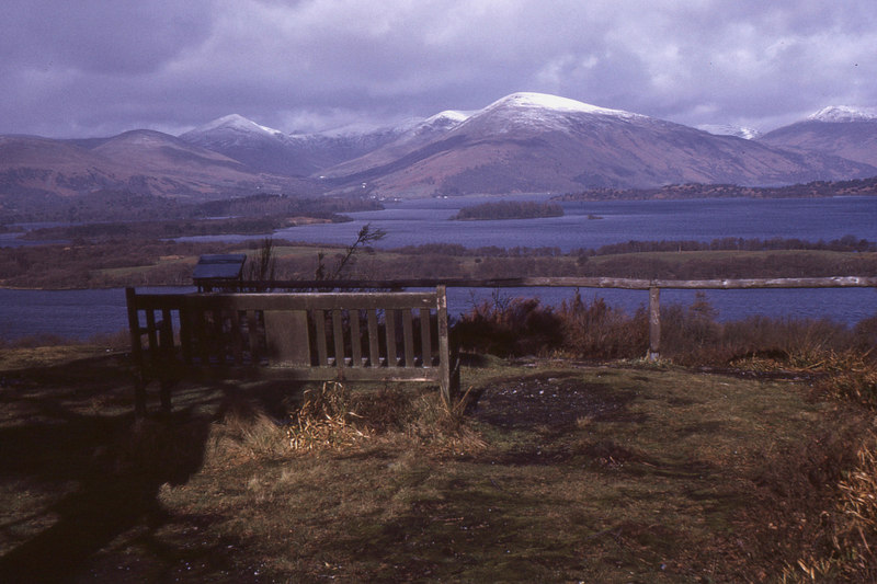 File:Across Loch Lomond - geograph.org.uk - 2257232.jpg