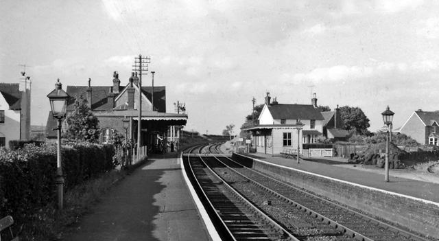 Barcombe Mills railway station