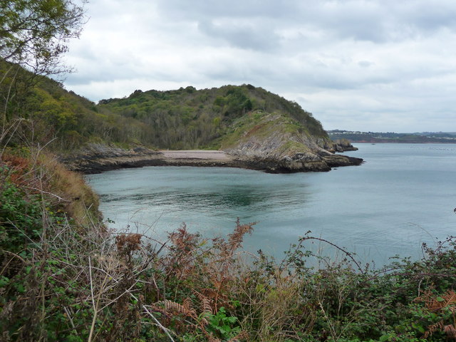 File:Brixham - Churston Cove - geograph.org.uk - 1624887.jpg