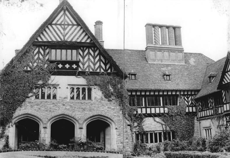 File:Bundesarchiv Bild 183-49658-0002, Potsdam, Schloss Cecilienhof.jpg