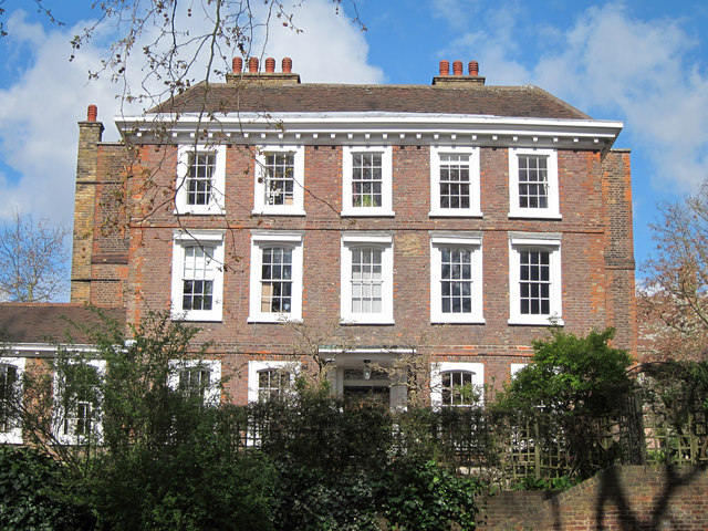 File:Burgh House - geograph.org.uk - 2906837.jpg