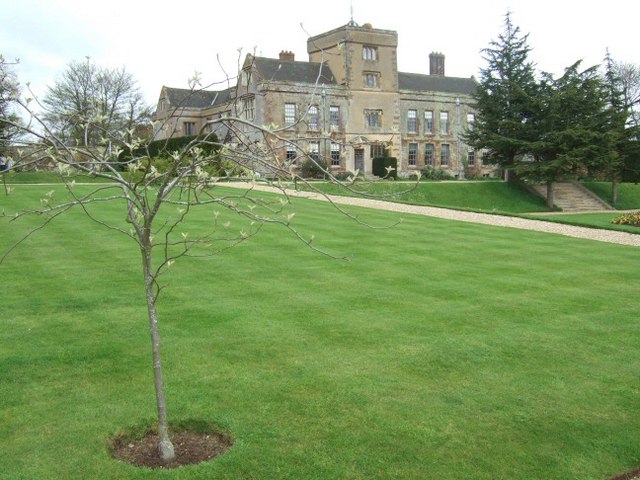 File:Canons Ashby - geograph.org.uk - 162914.jpg