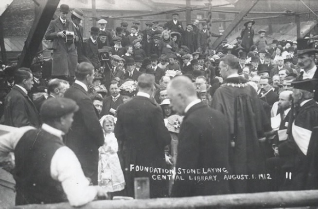 File:Foundation stone laying for Stockport Central Library, 1912.jpg