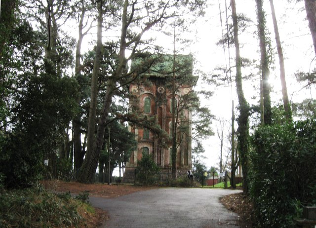 File:Grade II listed Water Tower, Broadstone - geograph.org.uk - 2770526.jpg